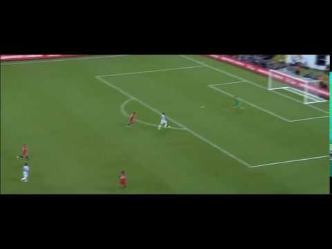 Higuain incredible miss in final of Copa America 2016 Argentina vs Chile