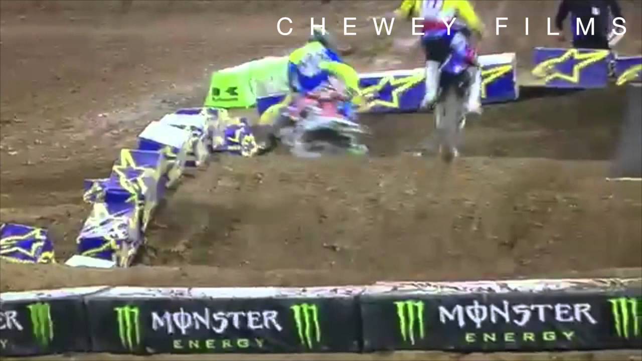Huge crash by Chad Reed and Trey Canard at anehiem 2 supercross