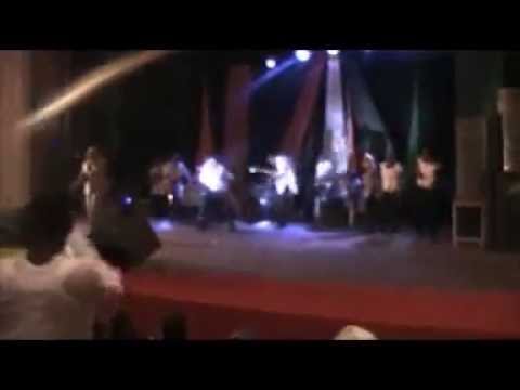  johnny SOUROU en concert abidjan Cote d'Ivoire