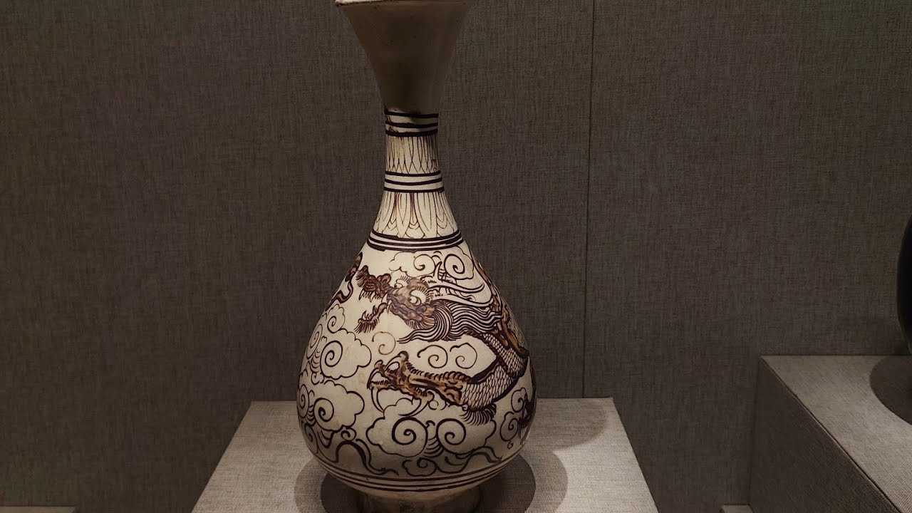 [極上貴重珍品] 中国 清時代文房四宝。文房具　清時代麻子坑鳳凰端溪硯　紫檀共箱 河南省博物院的文物国宝，5000年文明的精华，还有稀世珍品价值上亿的