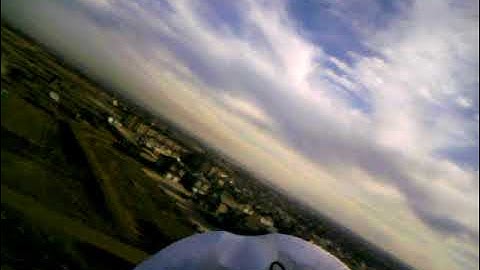 Another video of my Multiplex Funjet high speed flying around pond.