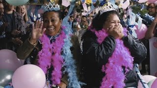 School's favorite security guards overwhelmed with pop-up parade!