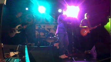 The Outcharms  - There is a light (The Smiths - Cover)