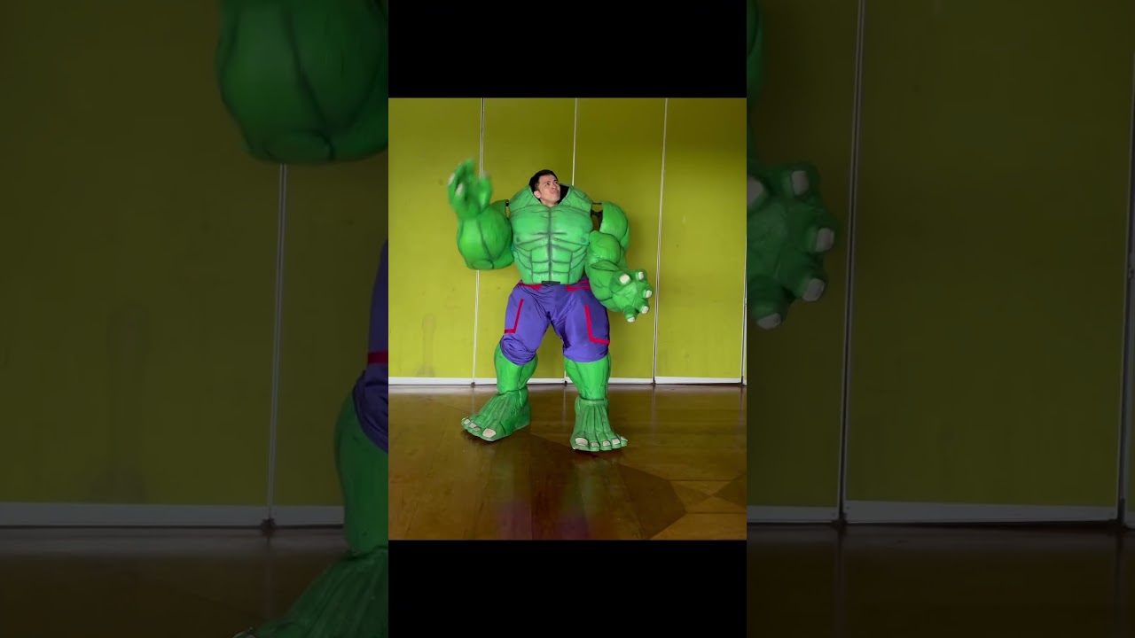 How to wear my hulk costume @cosplayaction 