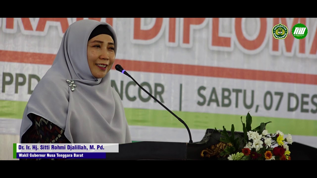 Pesan Ummi Rohmi Bagi Wisudawan-Wisudawati di WISUDA IV Univ. HAMZANWADI.