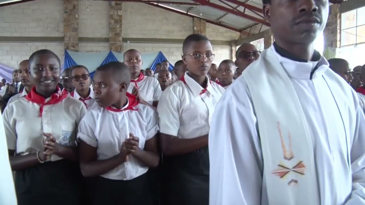 RETOUR AU BERCAIL AU LYCEE TORA