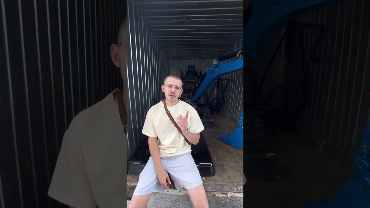 Rippa R10 (Kubota Z482) с поворотной стрелой и раздвижными гусеницами