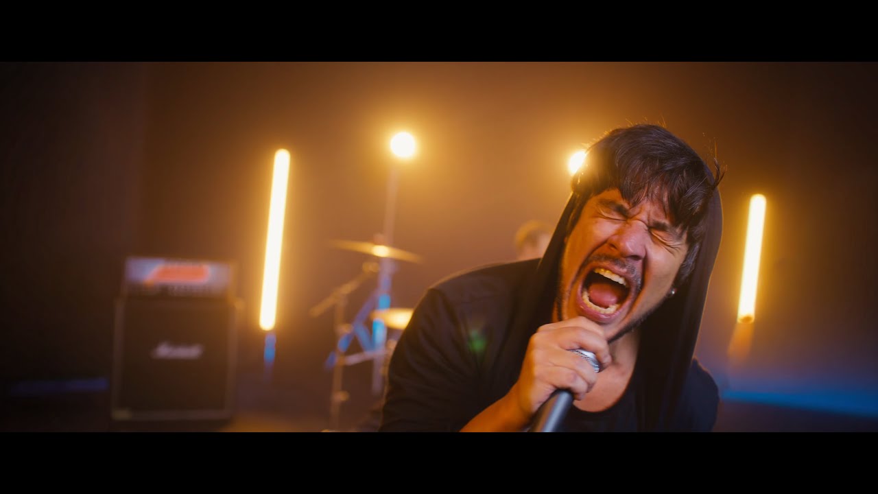 Skore - Uma Promessa (Clipe Oficial)