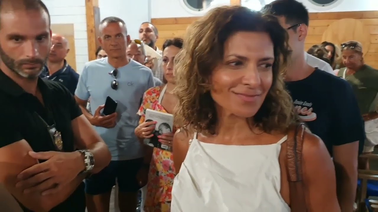 Soverato, folla per Nicola Gratteri