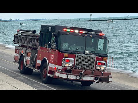 Chicago Fire Dept Engine 98 Responding - YouTube