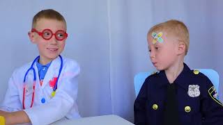 Doctor Set Toys | CAR ACCIDENT ! | Mike and Jake Pretend Play | Doctor Kit  डॉक्टर सेट | العاب دكتور