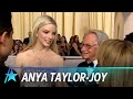 Anya taylorjoys dad adorably crashes her 2024 oscars interview