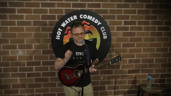 Simon Donald | LIVE at Hot Water Comedy Club