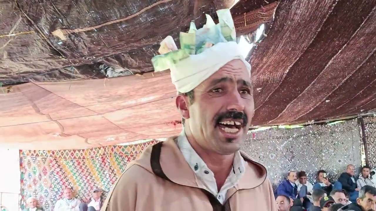 الشيخ سعيد اونابي يرد بقصيدة قوية على بوناصر بزاز حول جدل 