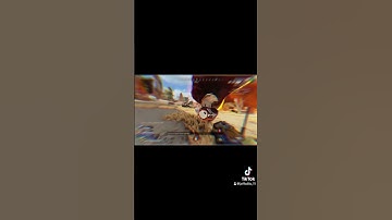 Sky nades better and in the same game as well #apexlegends #apexmoment #apex #apexlegendsclips