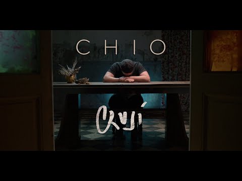 CHIO - Crují (Video Oficial) GILDA