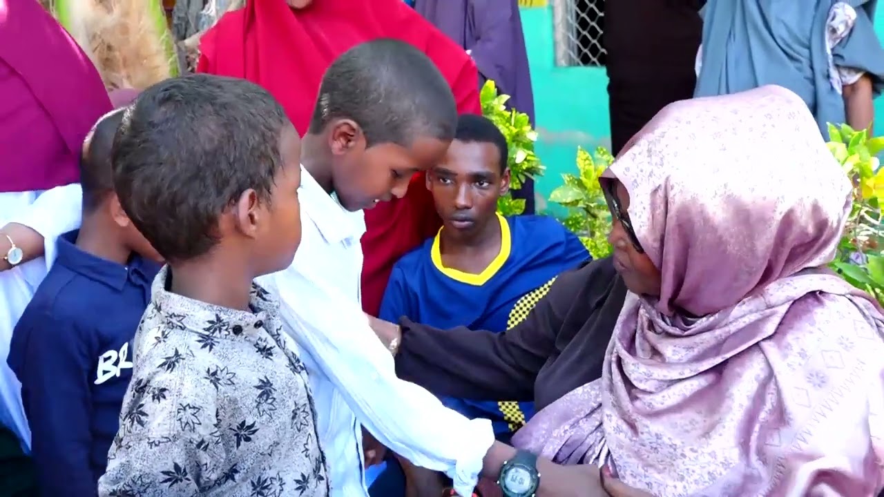 Maamulka Gobolka Banaadir ayaa ku dhawaad 250 caruur agoon ah ku ciidsiiyey magaalada Muqdisho.