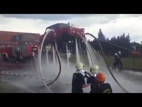 ნახეთ რა გააკეთეს მეხანძრეებმა წყლის დახმარებით