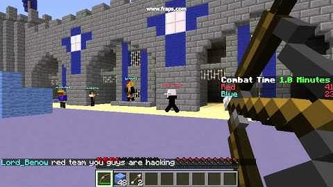 Minecraft: Fly hacker on mineplex server