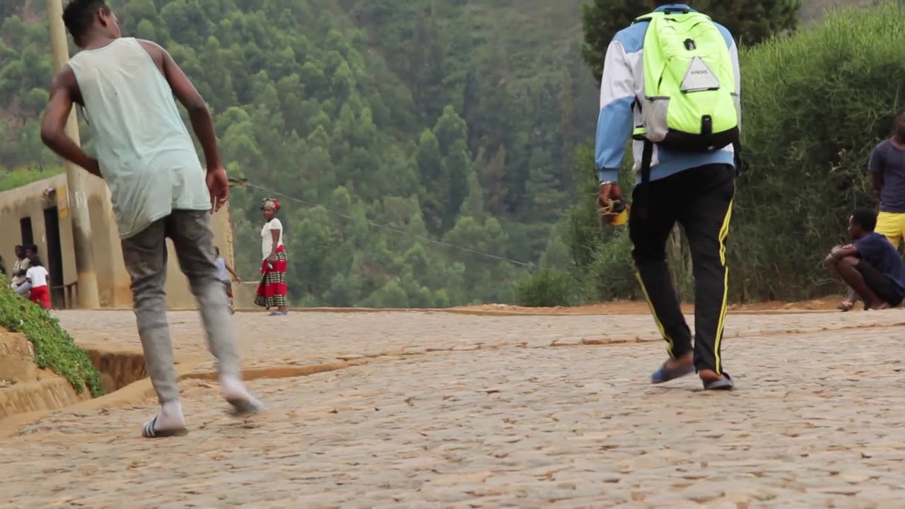 MASTER KG JERUSALEMA FEAT BURNA BOY --NOMACEBO ZIKODE / COVER DANCER