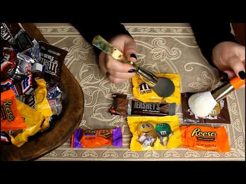 2025 Halloween Candy Crinkles!