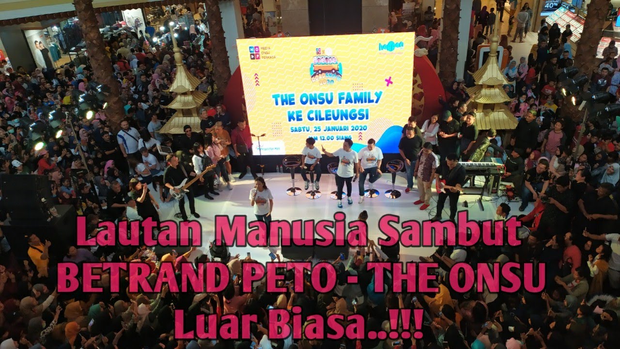 Momen Ribuan Fans Sambut BETRAND PETO - THE ONSU FAMILY di Cileungsi (Bikin Merindink!!)
