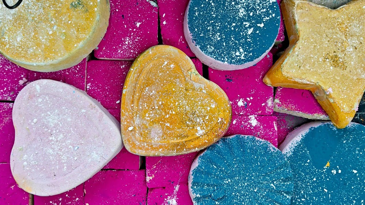 You wan't believe how this chalk melts 🤯 