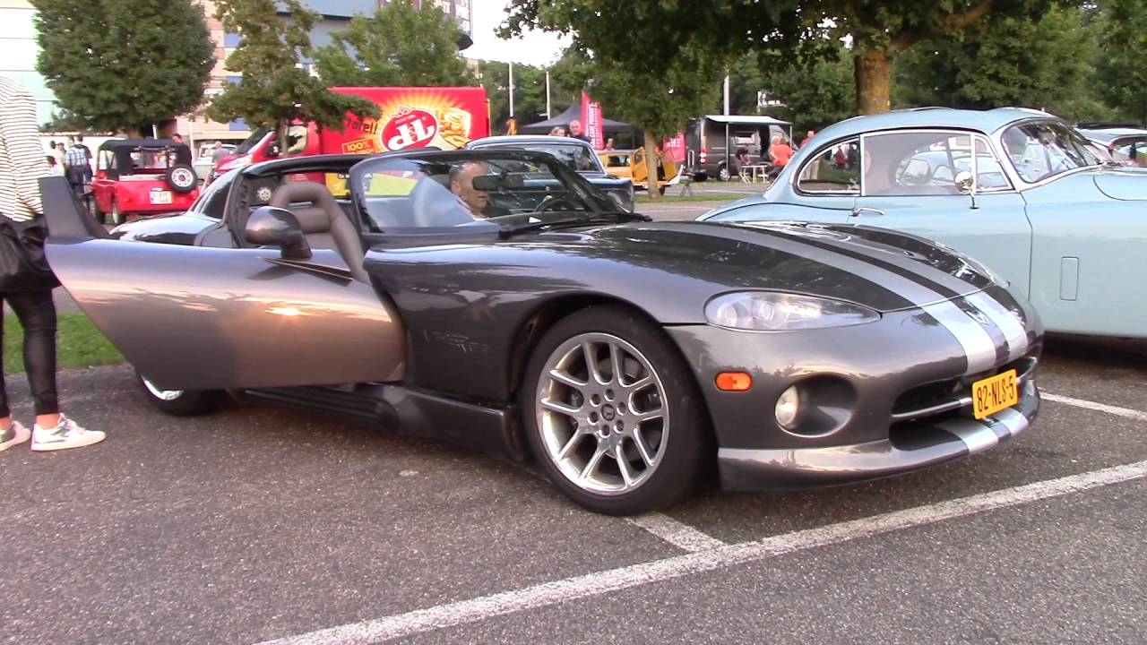 Dodge Viper RT/10 at Cars & Coffee in Genk,Belgium - YouTube