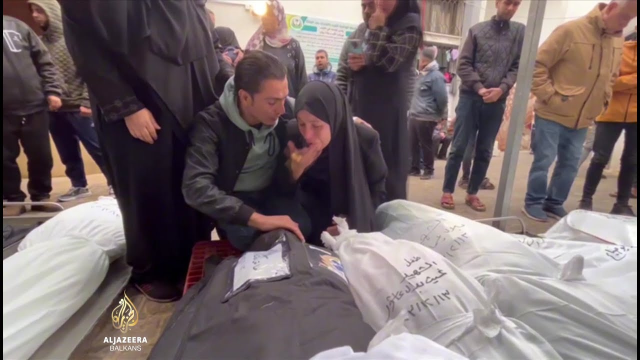 حزن يخيم على الفلسطينيين، فالكثيرون ينوحون على أحبائهم.