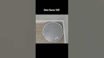 Roborock Saros 10 Robot Vacuum and Mop - Corner Cleaning Capabilities
