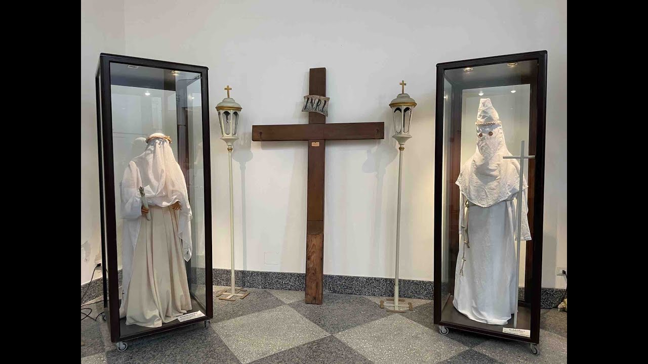 Storia delle barette: tornano in processione 