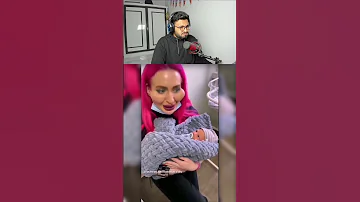 تضحك تخسر لم تقف في الشارع 