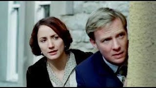 The 39 Steps  |  2008  |   Lydia Leonard & Rupert Penry - Jones