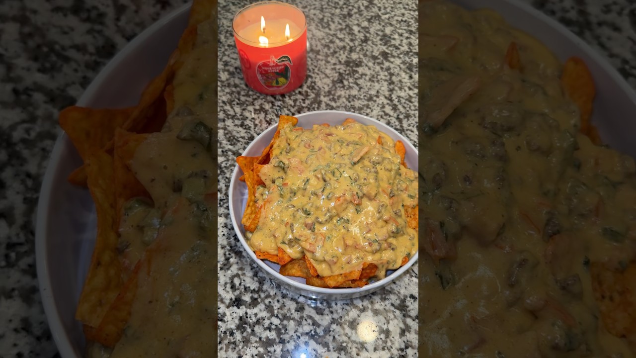 Rotel dip 😍😍😍 I love a good appetizer! 