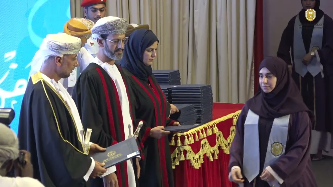 حفل تخرج طلبة التأهيل التربوي