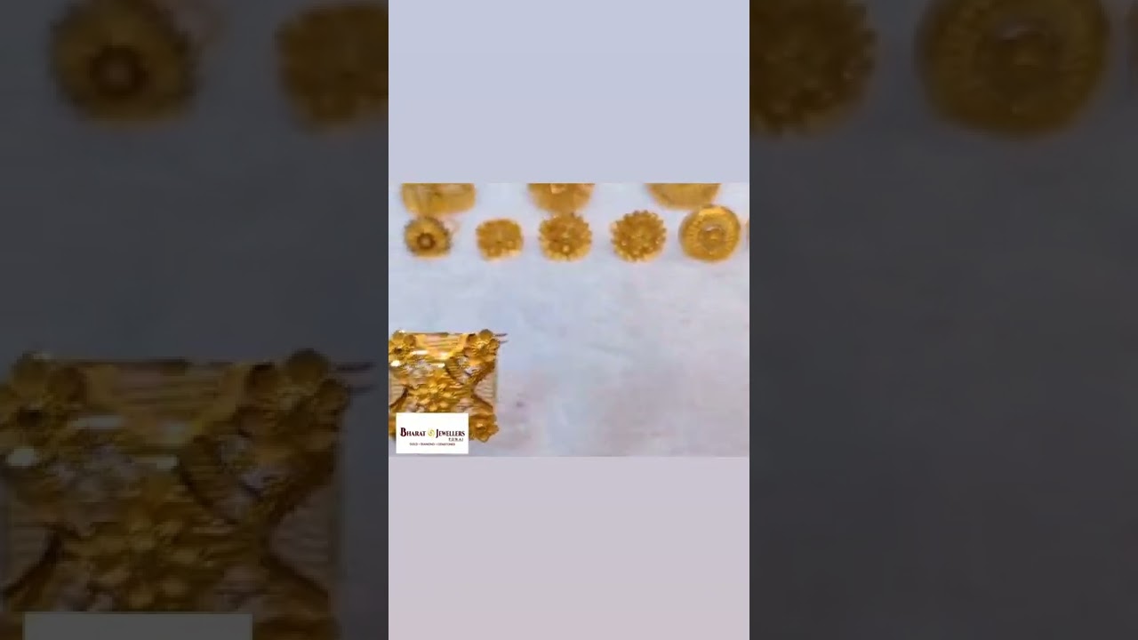 Umbrella gold finger in collection