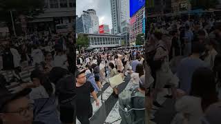 Shibuya Scramble Crossing in Tokyo Japan. World&#39;s busiest pedestrian intersection. #shibuyacrossing