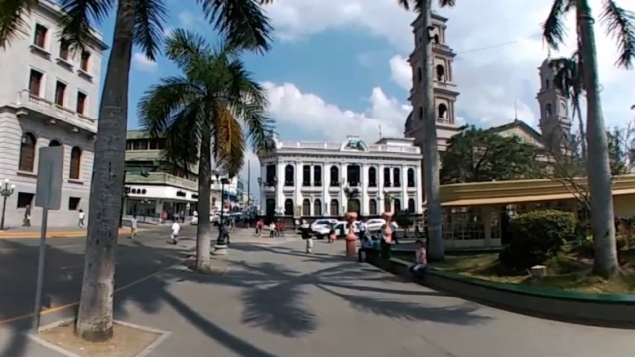 Caminando por el centro de tampico - YouTube