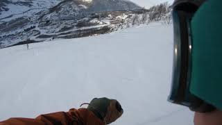 Powder skiing hemsedal