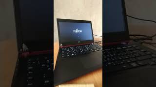 Fujitsu LIFEBOOK UH572