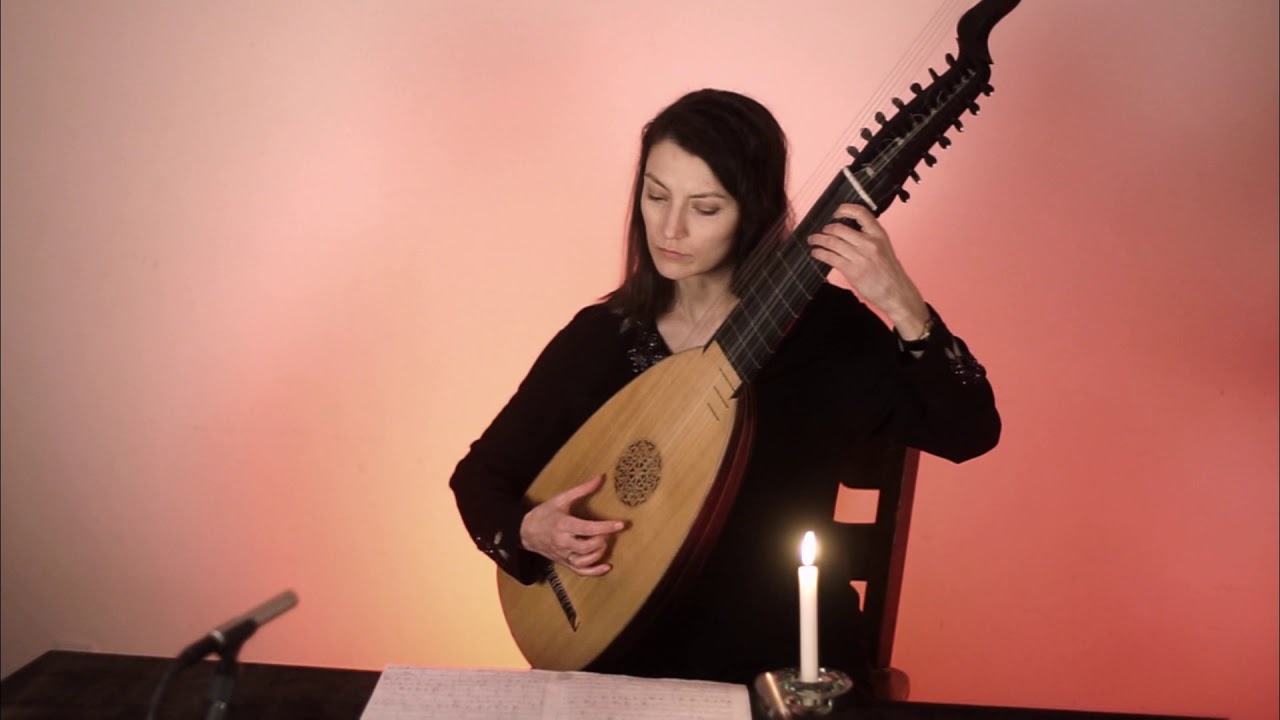 Assista a Ennemond Gaultier, LA CASCADE, Anna Kowalska - baroque lute, www LUTEDUO com no YouTube Assista a Ennemond Gaultier, LA CASCADE, Anna Kowalska - baroque lute, www LUTEDUO com no YouTube