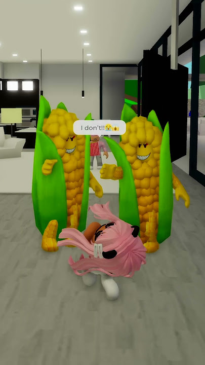 layla didnt want corn bro...🌽😂#robloxshorts #roblox
