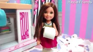 | 9GAG | Barbie playing with toilet paper
