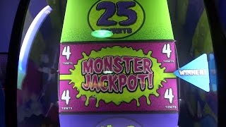 INSANE JACKPOT WIN AT THE ARCADE!!