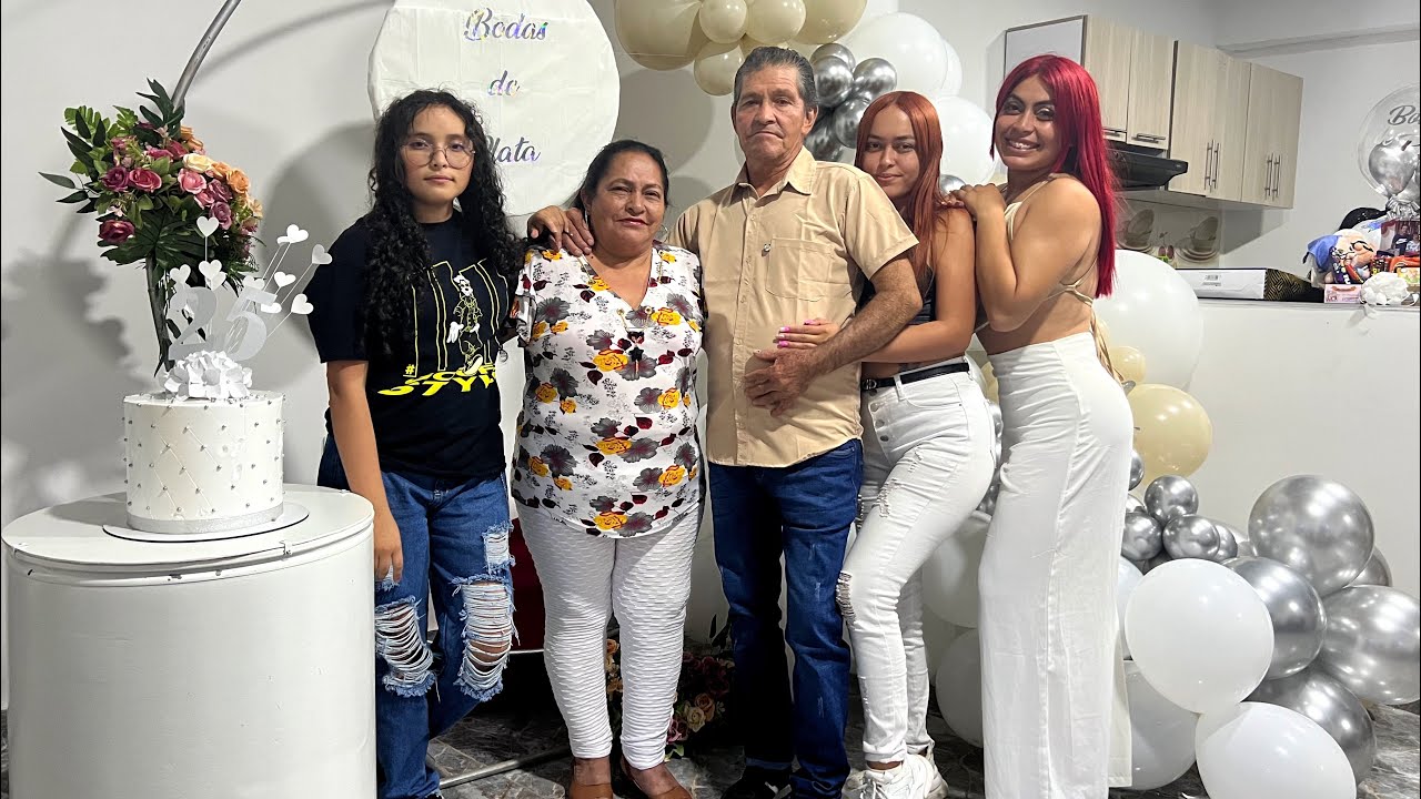 Tu ausencia me duele pero tu recuerdo siempre me hará sonreír💔🥹.