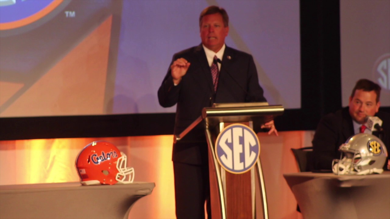 Jim McElwain roasted for taking loss on Florida house, but reason will make you stand up and cheer