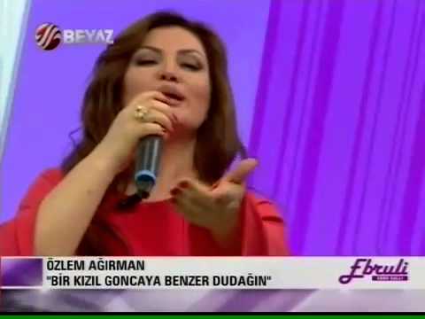 Özlem Ağırman - Bir Kızıl Goncaya Benzer