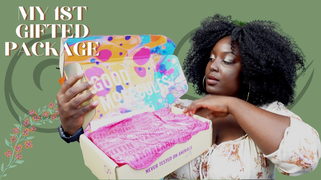 Unboxing My First PR Box as an Influencer | Is Good Molecules the New 'It Girl' Skincare Brand? - YouTube