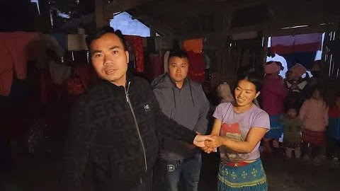 Người phụ nữ 5 con và Ngôi làng Cô đơn trên Thung lũng Hoang mạc đá . Nguyễn Tất Thắng