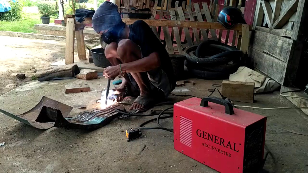 Cara memperbaiki jok motor yg keropos